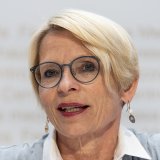 La secrétaire d'Etat du DFAE Livia Leu a annoncé vendredi le rapatriement du personnel suisse à Kaboul.